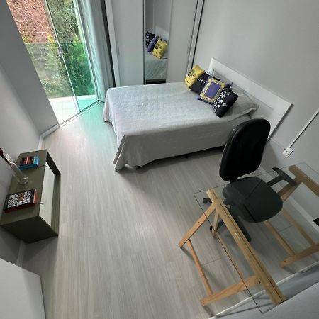 Quarto Confortavel Com Tv, Ar E Sacada Vista Jardim Florianopolis Luaran gambar