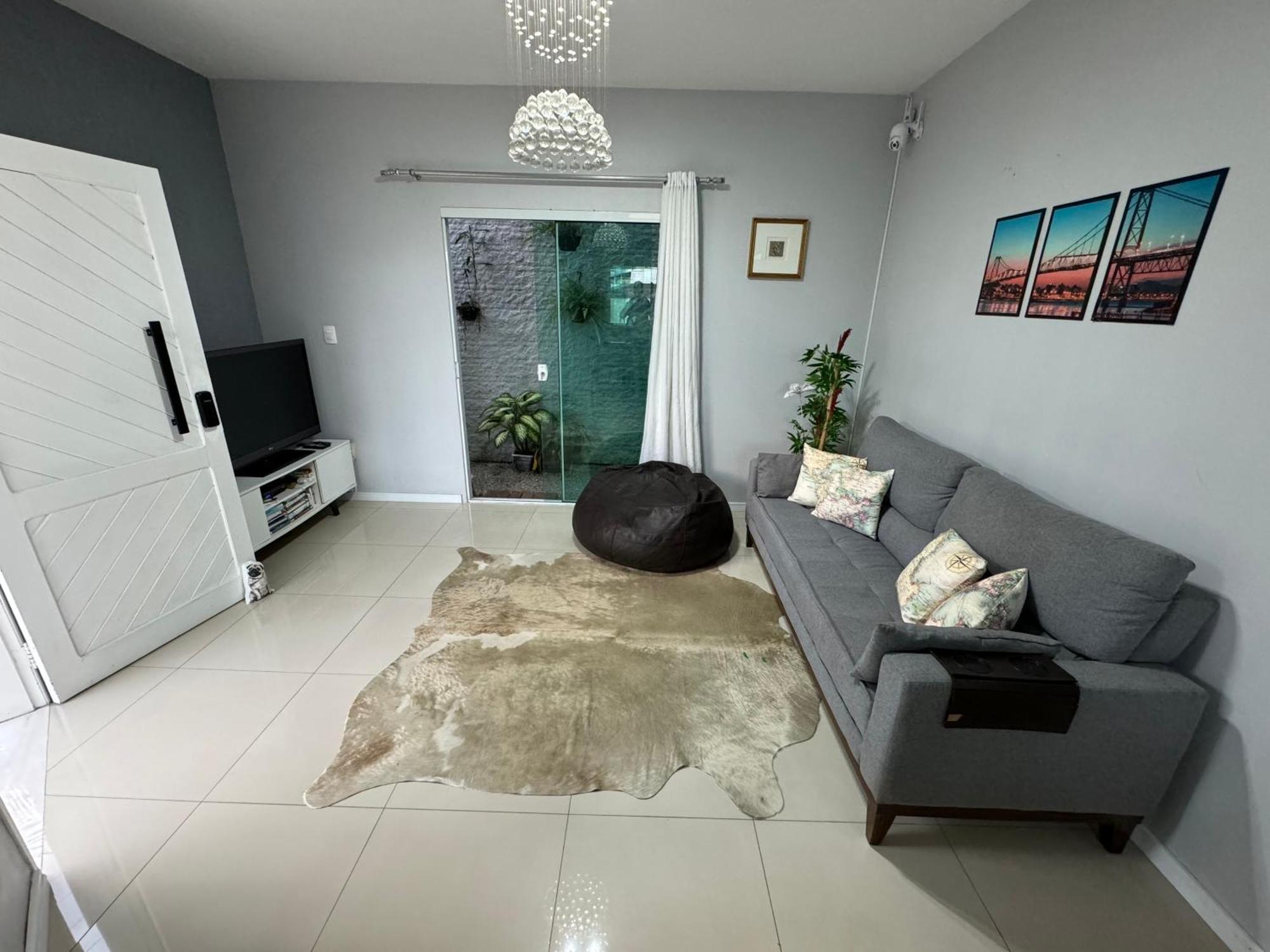 Quarto Confortavel Com Tv, Ar E Sacada Vista Jardim Florianopolis Luaran gambar